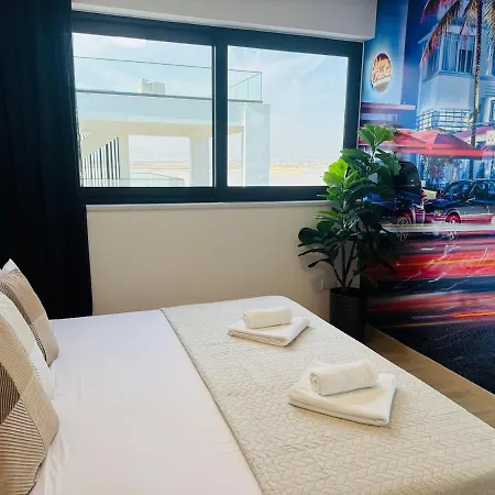 Makenzie View Penthouse Appartement