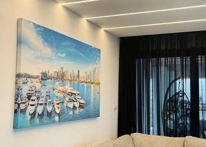 Makenzie View Penthouse * Larnaca