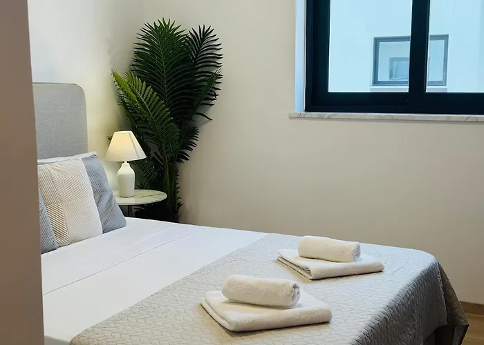 Makenzie View Penthouse