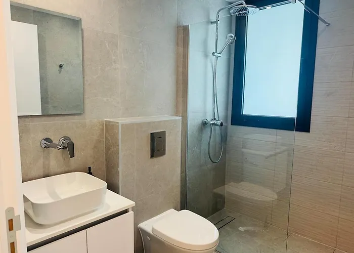 Makenzie View Penthouse * Lárnaca