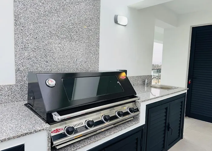 Makenzie View Penthouse Larnaca